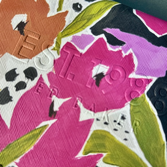 Ted Baker London Magnolia Colorful Floral Wristlet Clutch - Picture 8 of 8